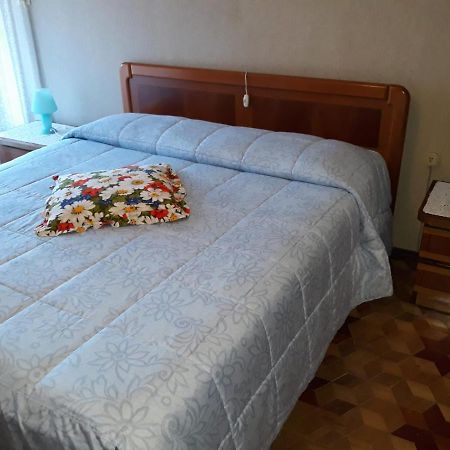 Appartamento Con Parcheggio Pubblico Sotto Casa Saint-Vincent Luaran gambar